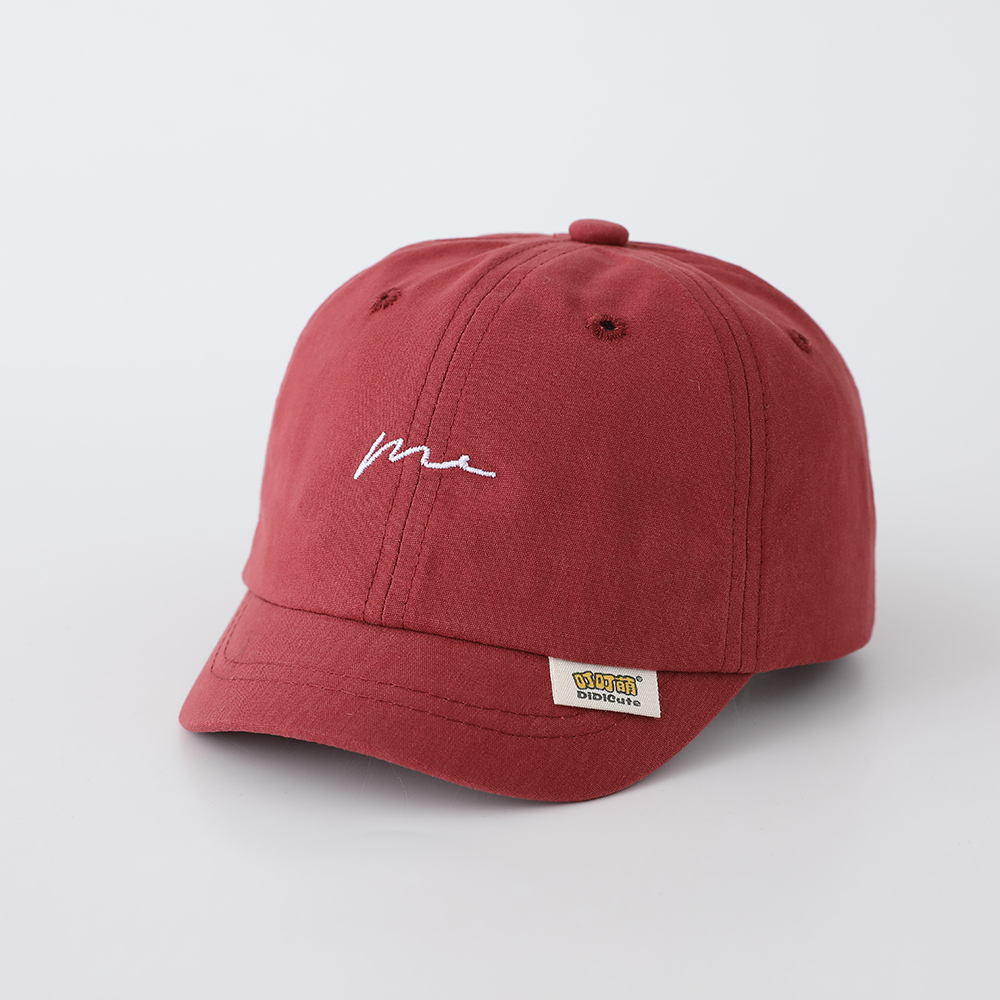 Dziecięca czapka baseballowa w – Embroidery Letter recenzja i cena