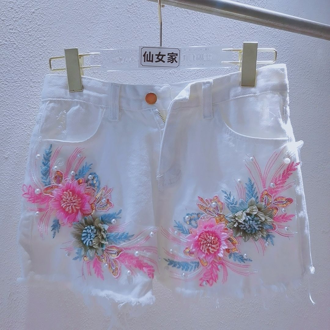 Damskie szorty jeansowe w styl – Embroidery Jeans Sakura recenzja i cena
