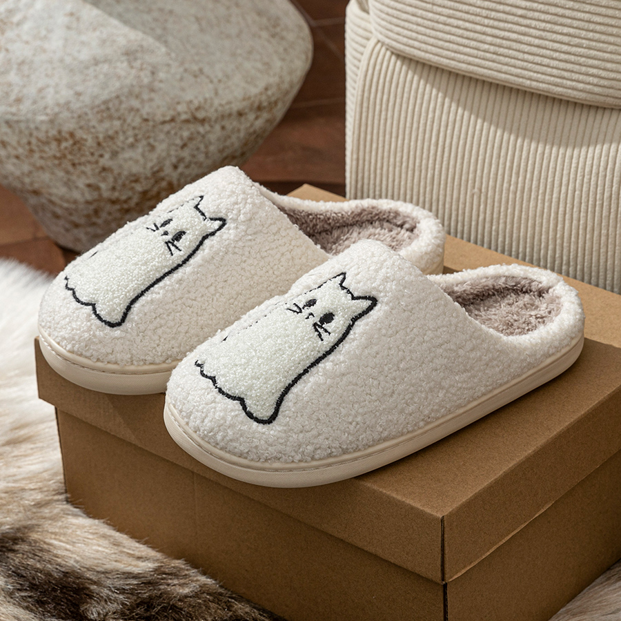 Urocze kapcie damskie z haftem – Embroidery Print recenzja i cena
